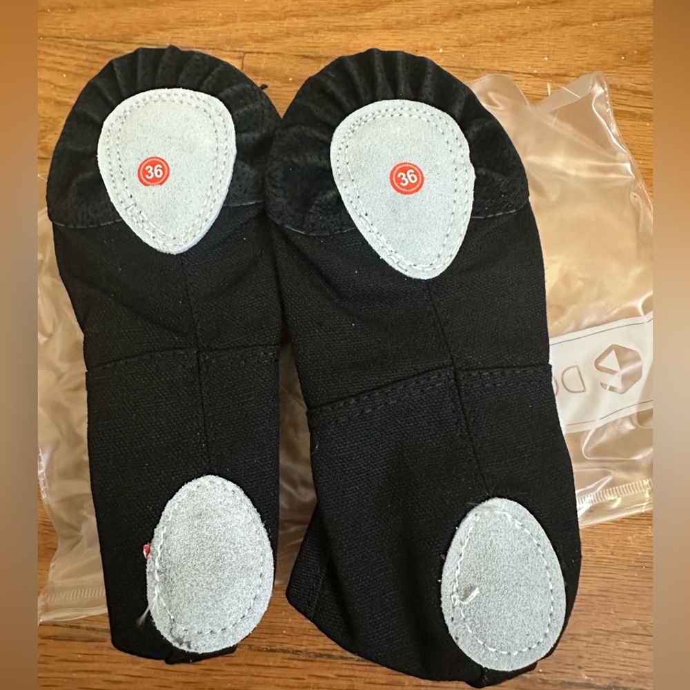 black ballet slippers - Picture 2 of 4
